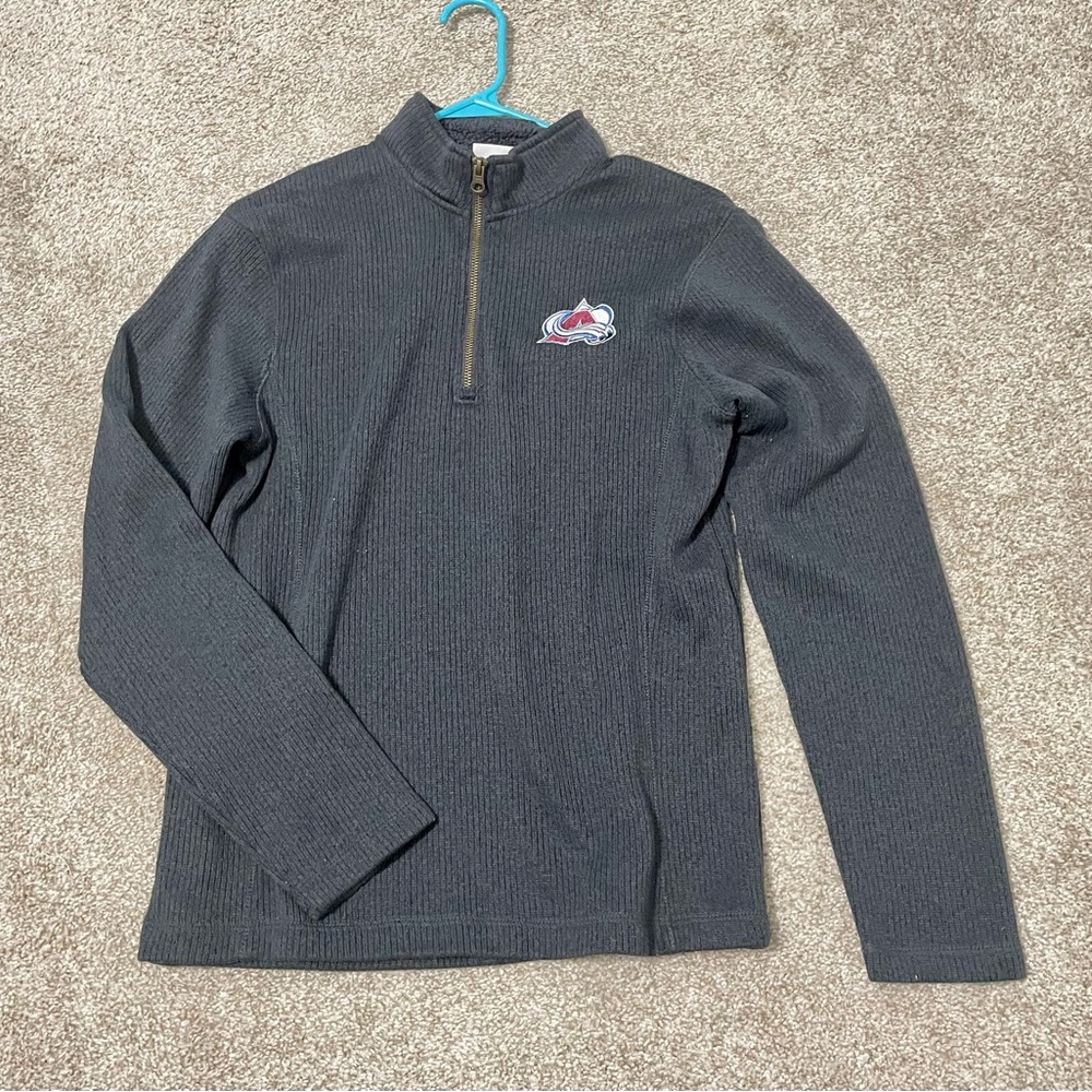 NHL CO Aves Black/grey Quarter-Zip Pullover with Burgundy & White Logo